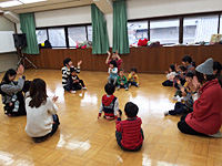 親と子のリズムクラブ